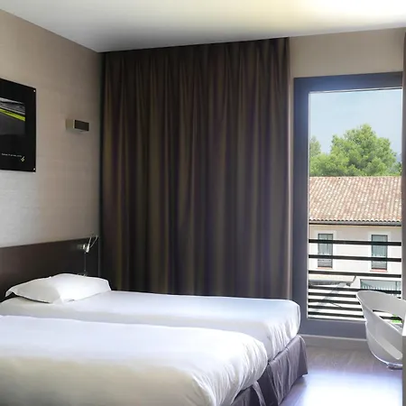 Grand Prix & Restaurant 3*